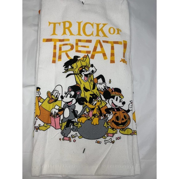 Disney Holiday Disney Halloween Kitchen Towels Pack Of 2 Mickey Mouse And Goofy 222 Poshmark